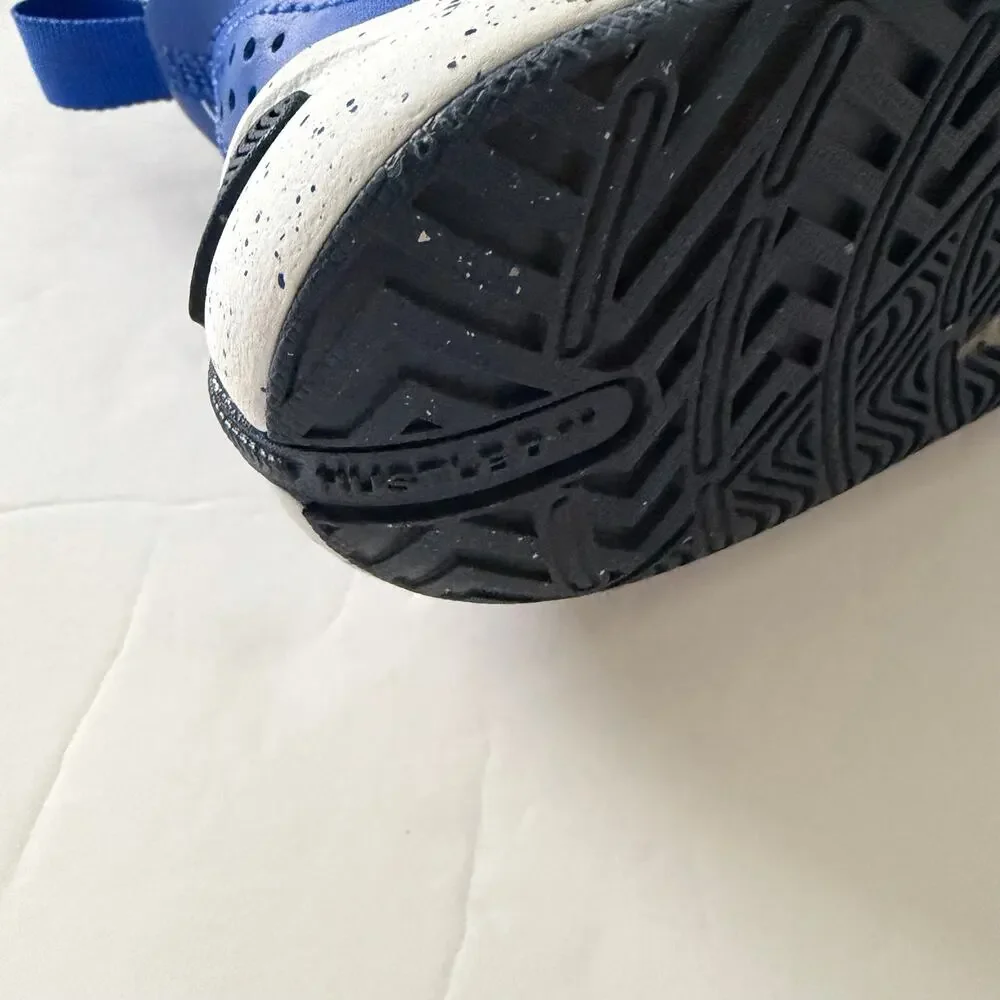 Nike | Team Hustle D 11 Basketball Shoes EUC 13c Royal Blue